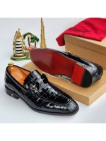 Christian Louboutin Luxury Glossy Shoe - Black