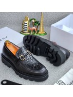 Givenchy Luxury Giant Sole Shoe - Black