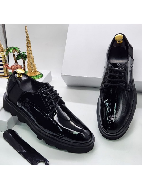 Original Louis Vuitton Half Shoe in Surulere - Shoes, Kunleski Luxuries